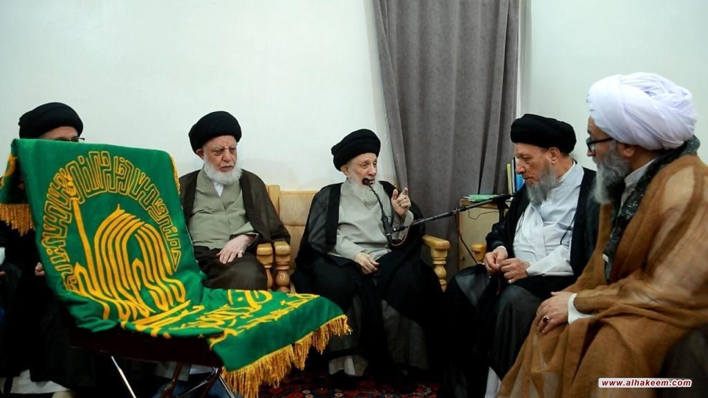 ديدار مرجع عاليقدر حاج سيد محمدسعيد حكيم (مدظله) با هيئتى از استان قدس رضوى